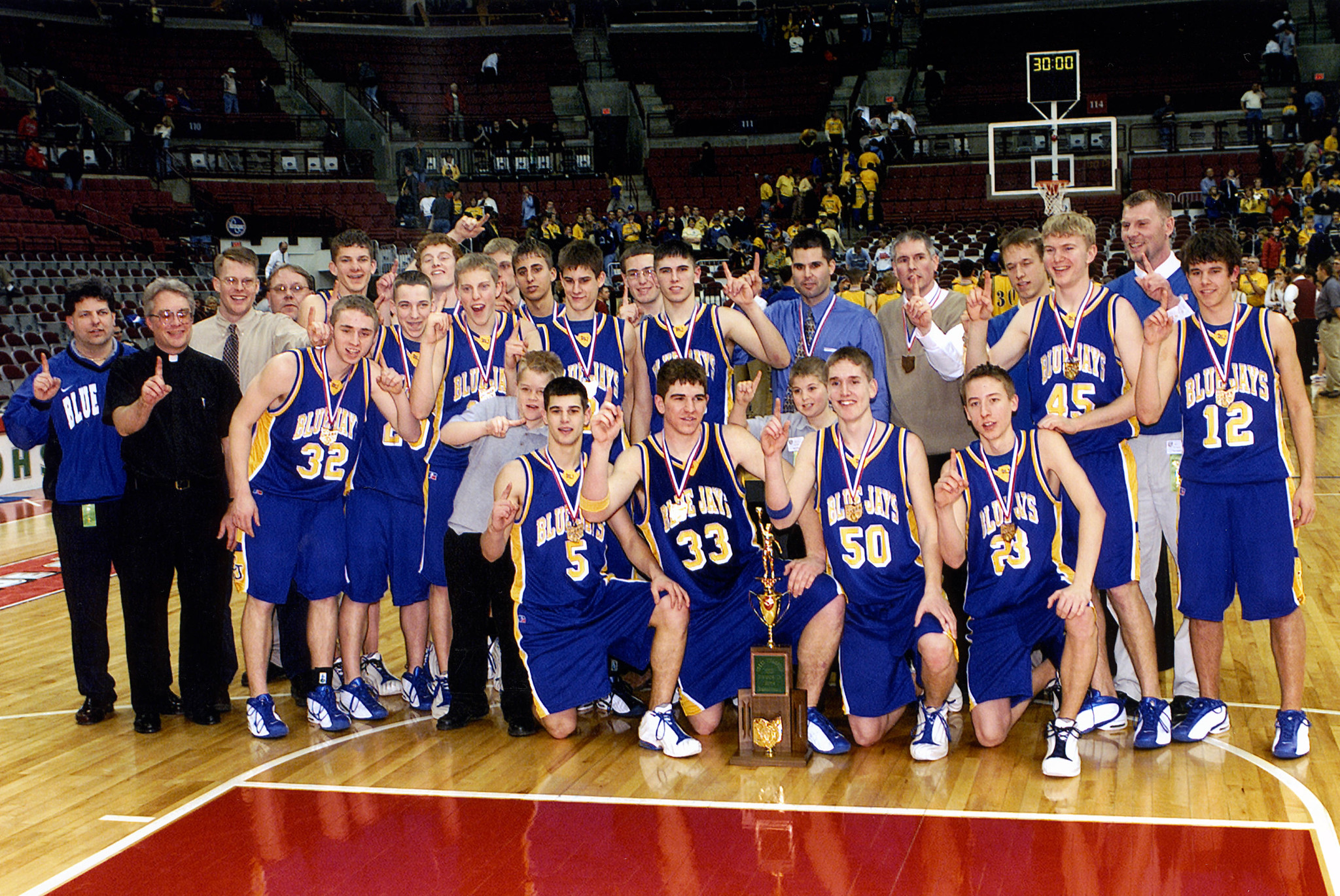 2001-02 Delphos St. John's Team Picture